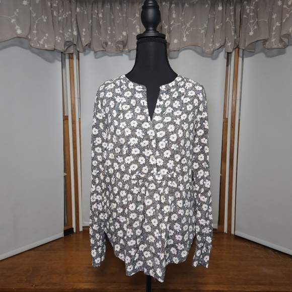 LOFT Tops - Loft EUC Floral Print Women's Top • Size XS